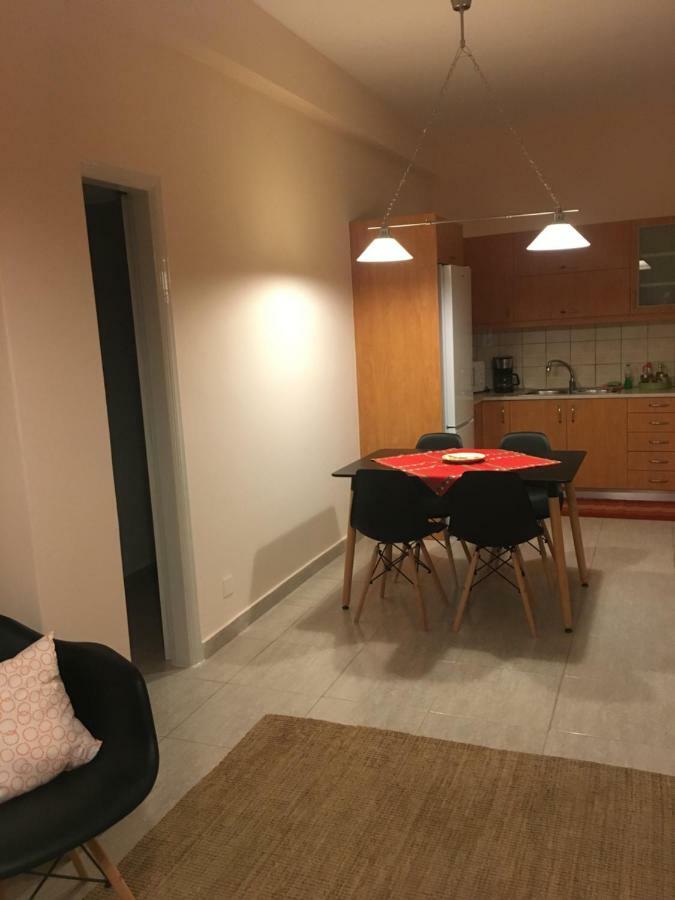 Central 2-Bedroom Luxury Apartment Iraklio Eksteriør bilde